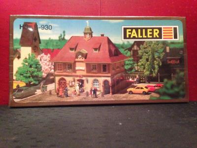 Bausatz Faller H0  B-930 Rathaus